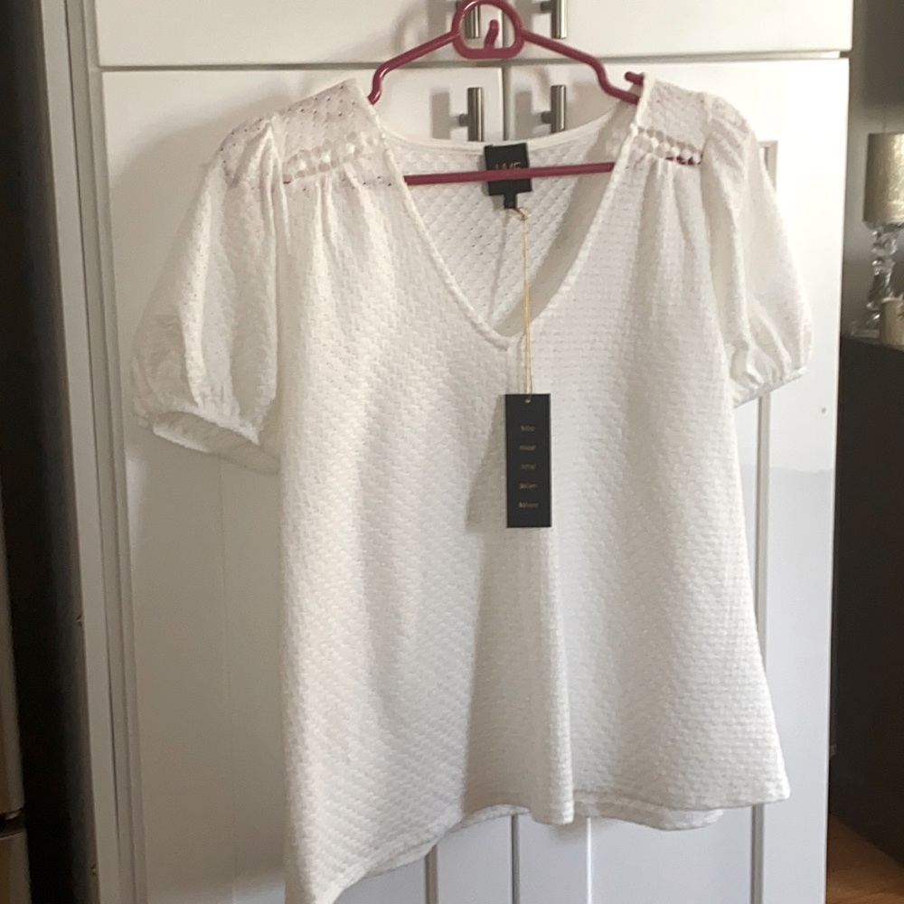 3/$20 Bundle!!  W5 White summer top NWT size small